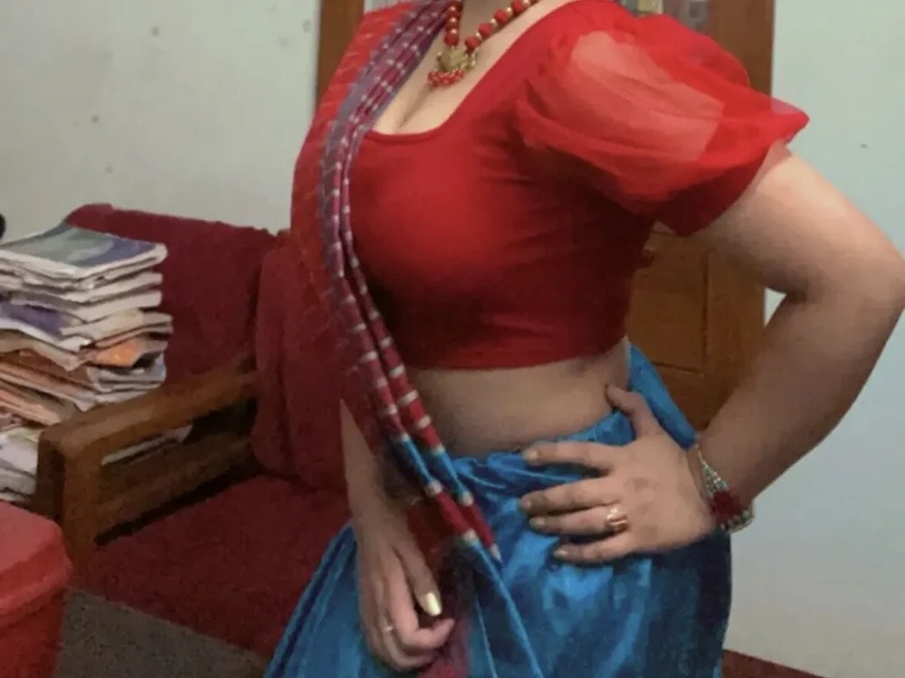 NaughtyNaina01