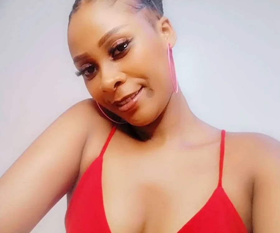Naughtyplaygirl