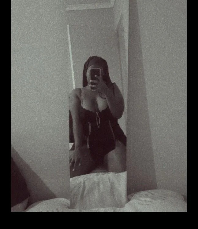 Nicky__by