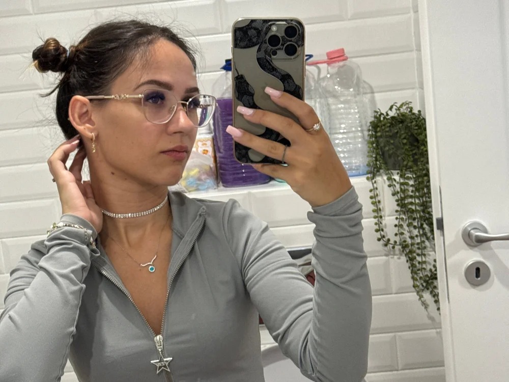 Nicole_Bliss
