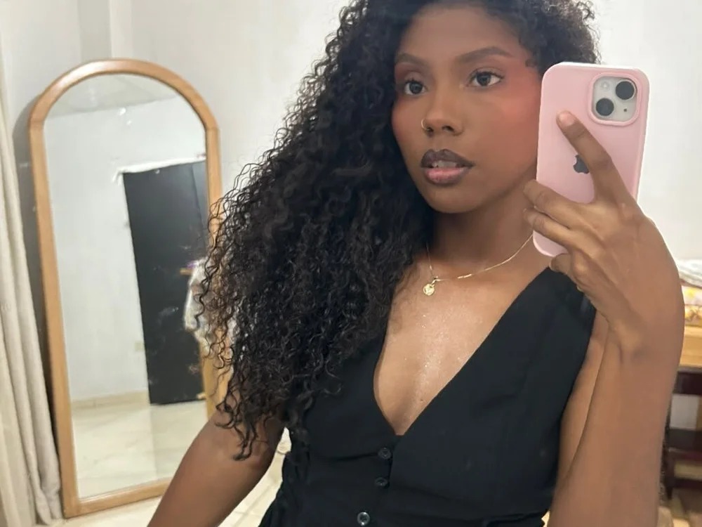 NinaDiamond699