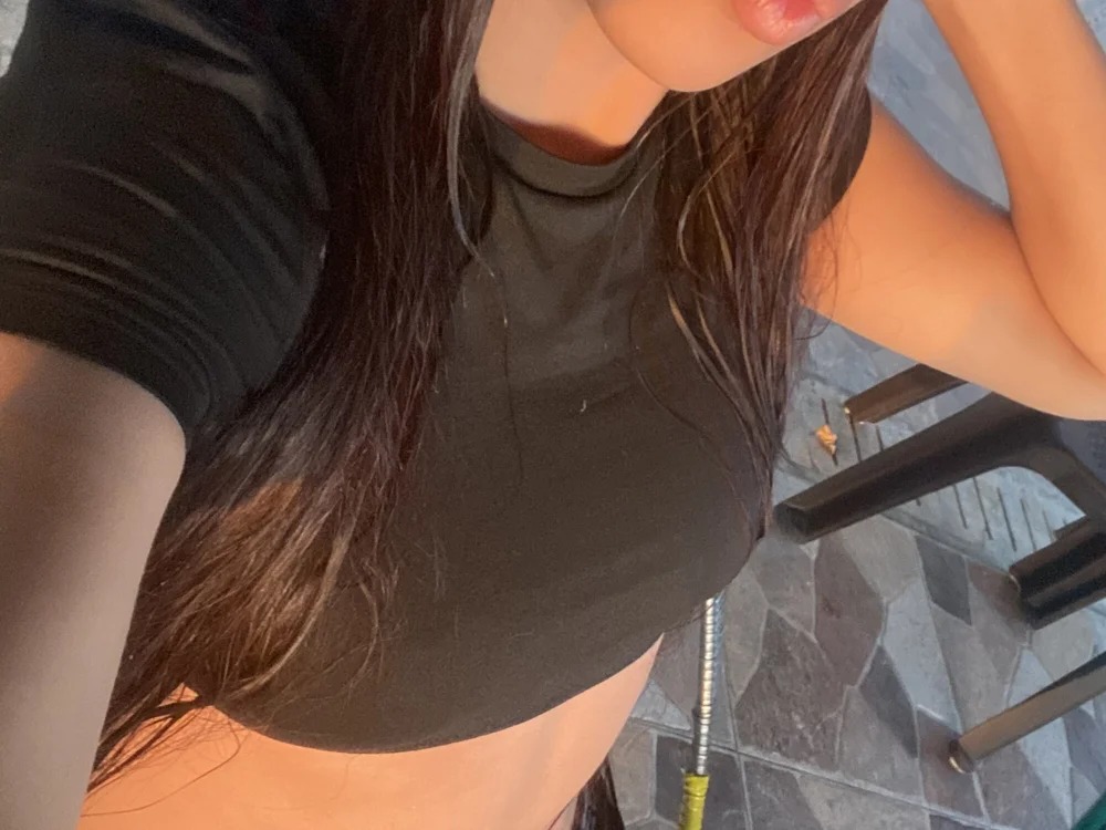 Nina_Lux_