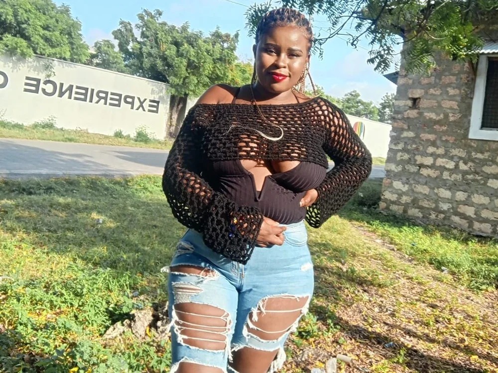 QueenMyaa
