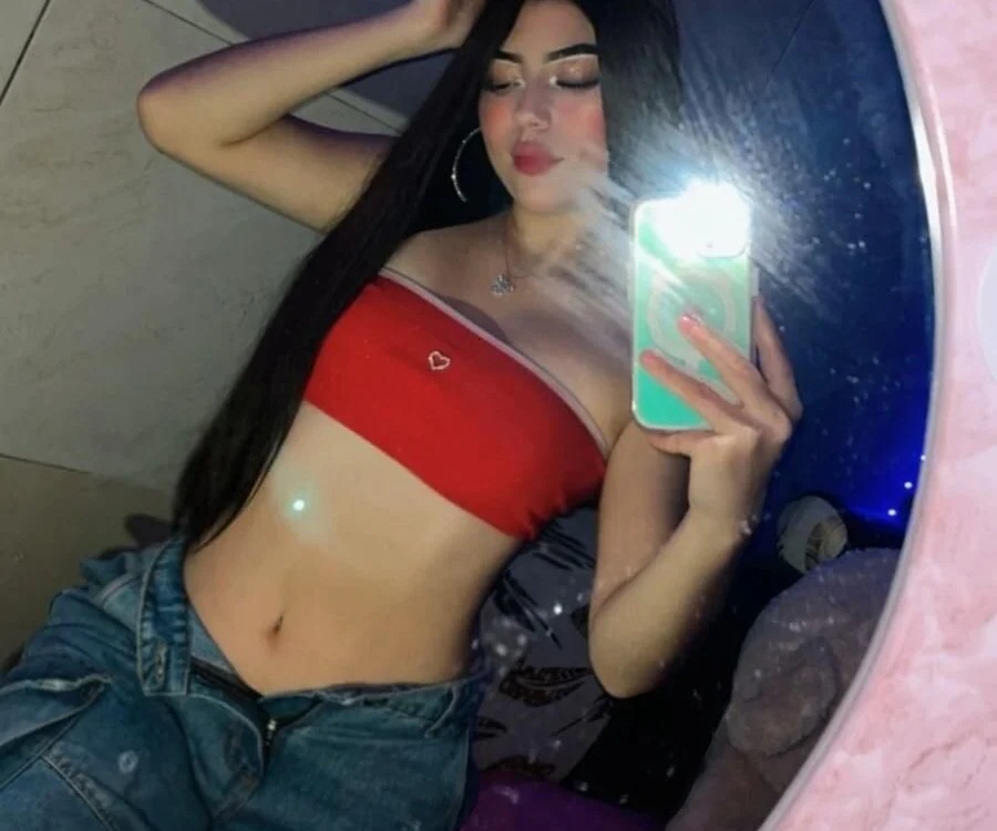 Queen_rosse