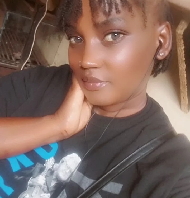 Queeny12