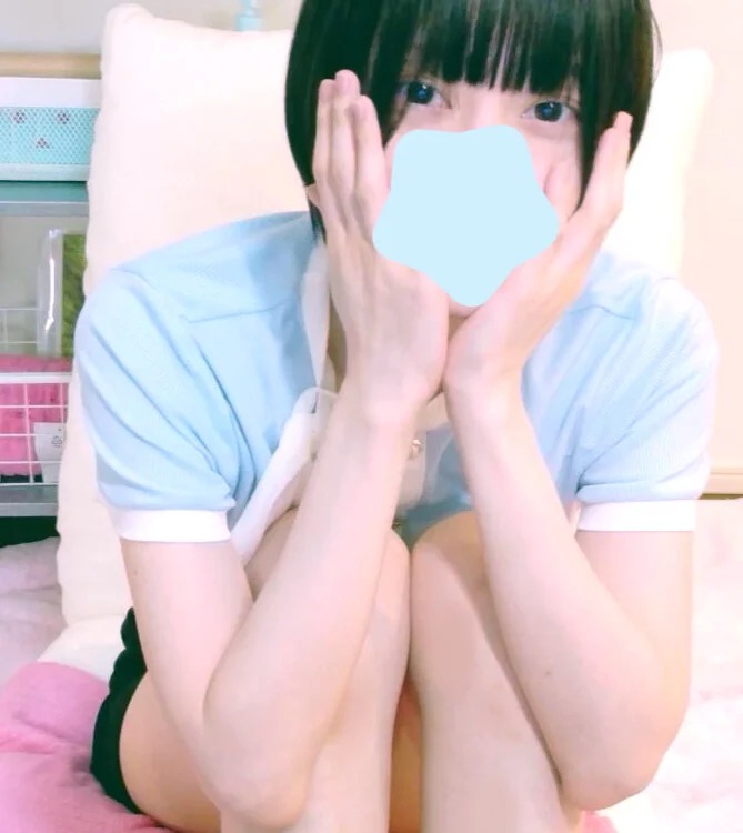 Rena_room