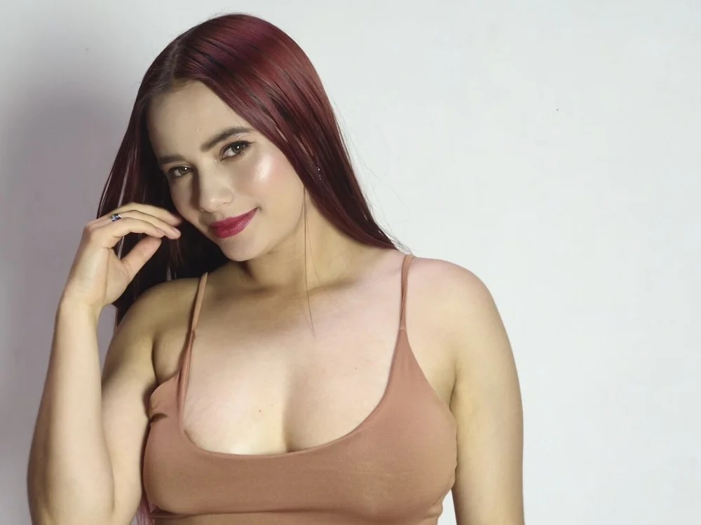 SARA__GRAY__