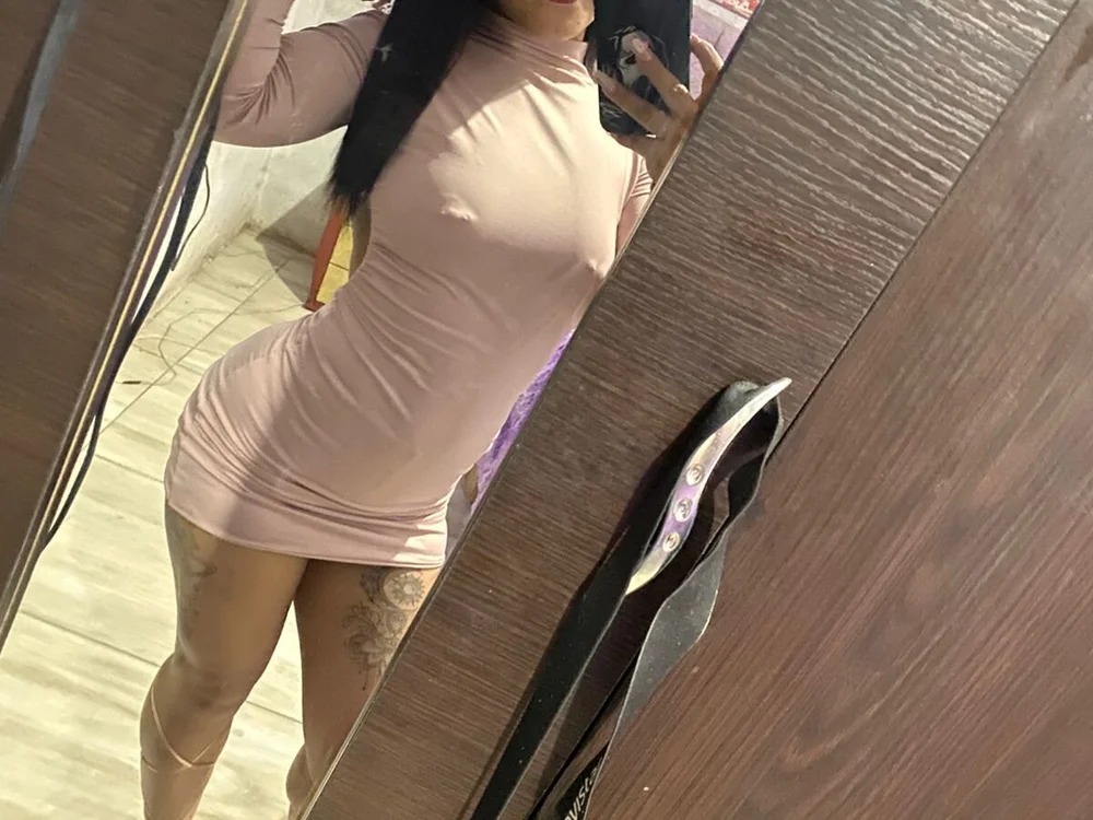 Sandy_ass69