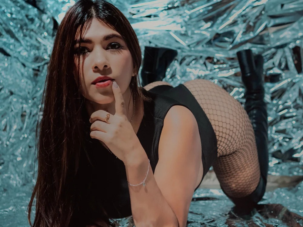 SaraDoll_