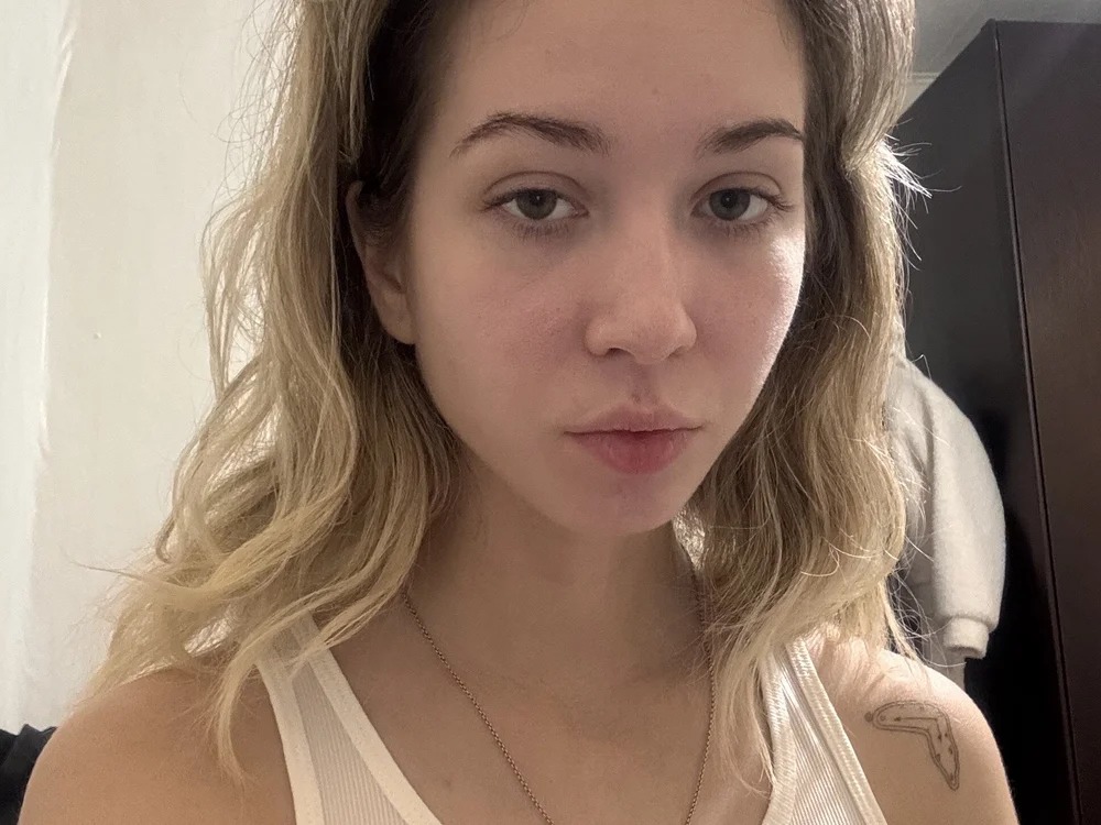 Sara_Bloservety