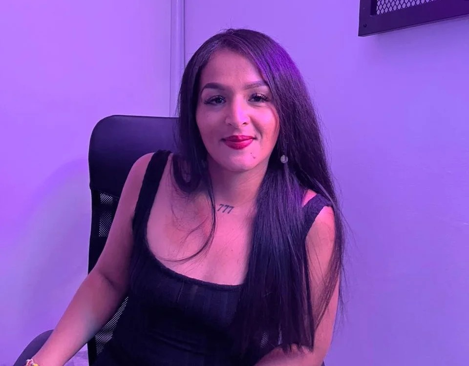 ScarlettWest__