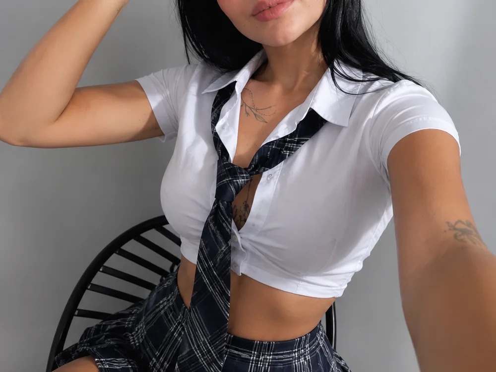 Scarlett_Gold_