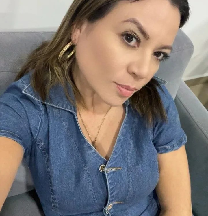 Scarlett_Noil