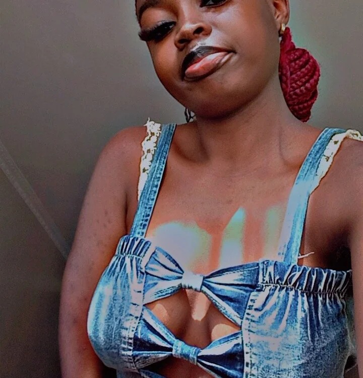 Sexy-Ivylan