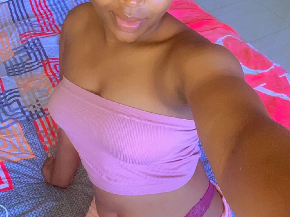 Sexy_Arya__