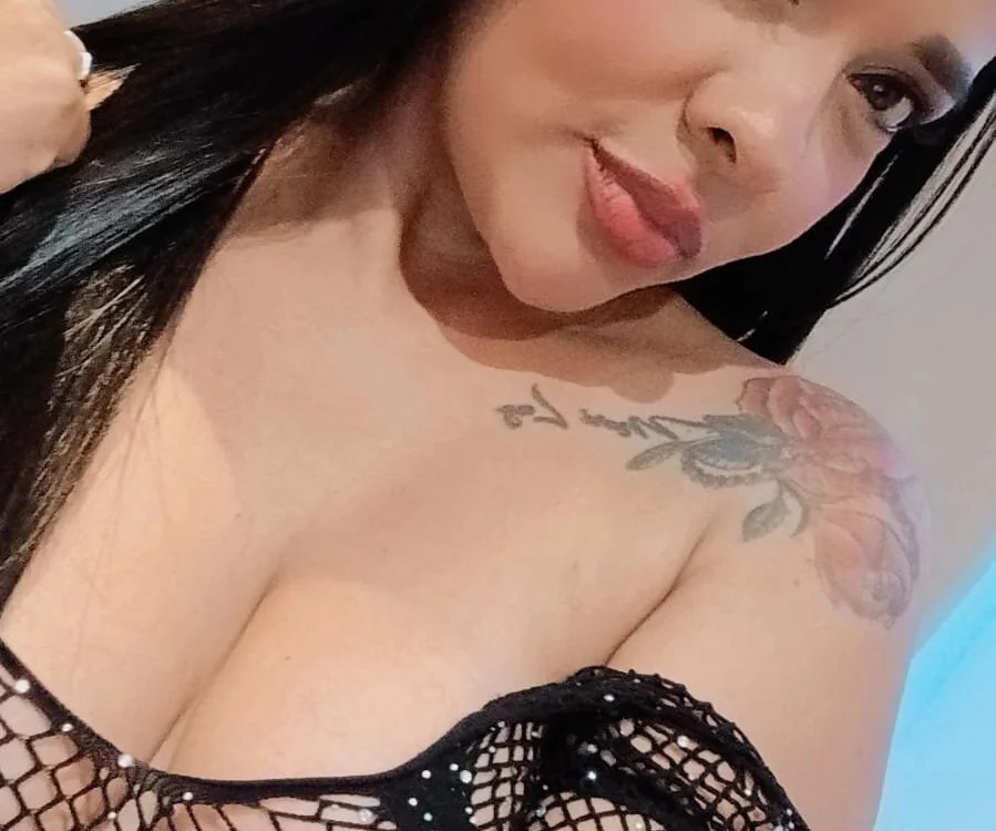 Sienna_Monroe_