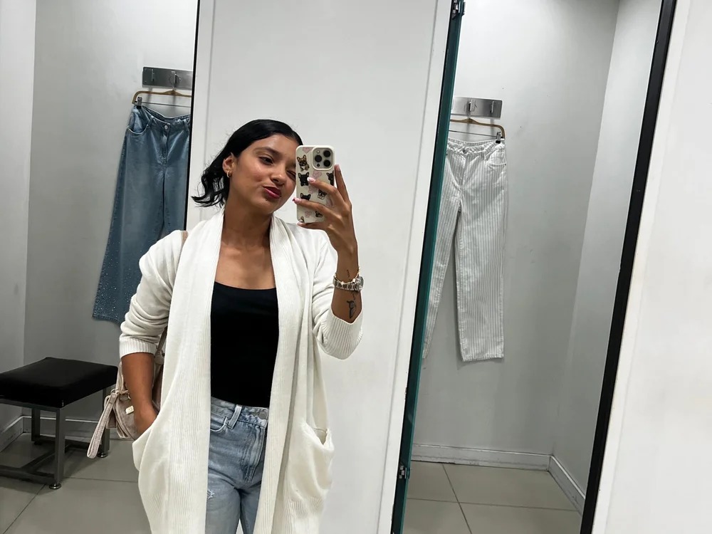 Skinny_saray