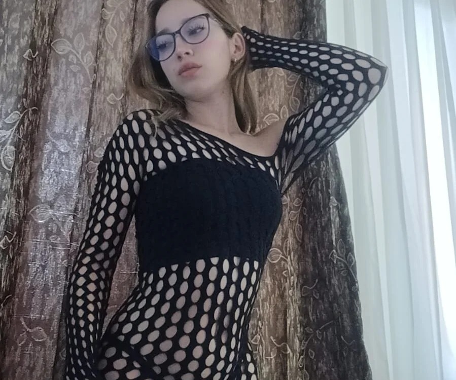 Sofi__Velvet