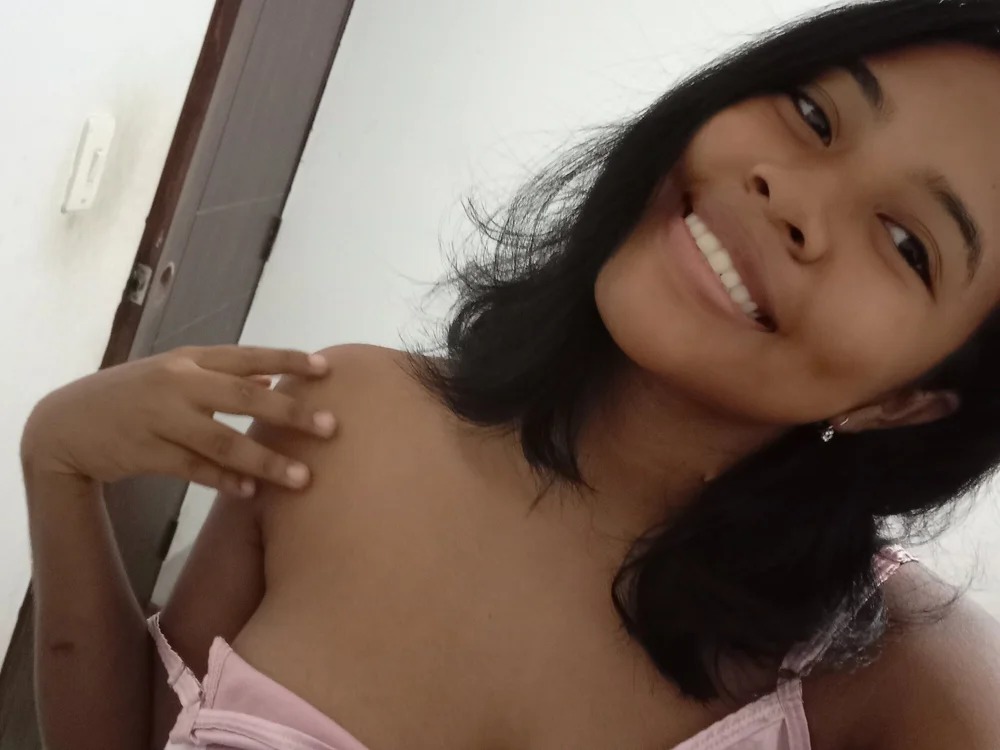 Sofi_tits