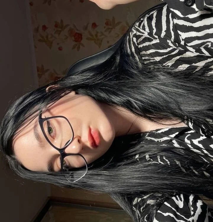 Stunning_Girll