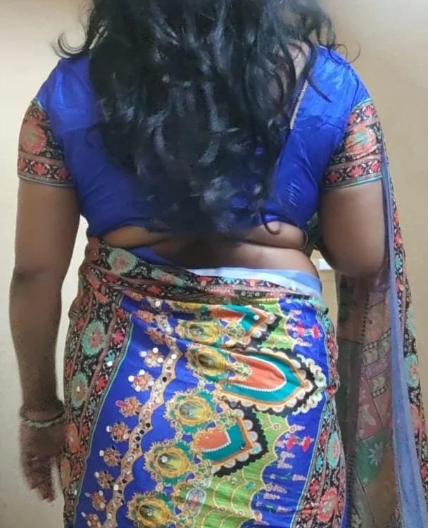 Tamil_hot_Agalvizhi