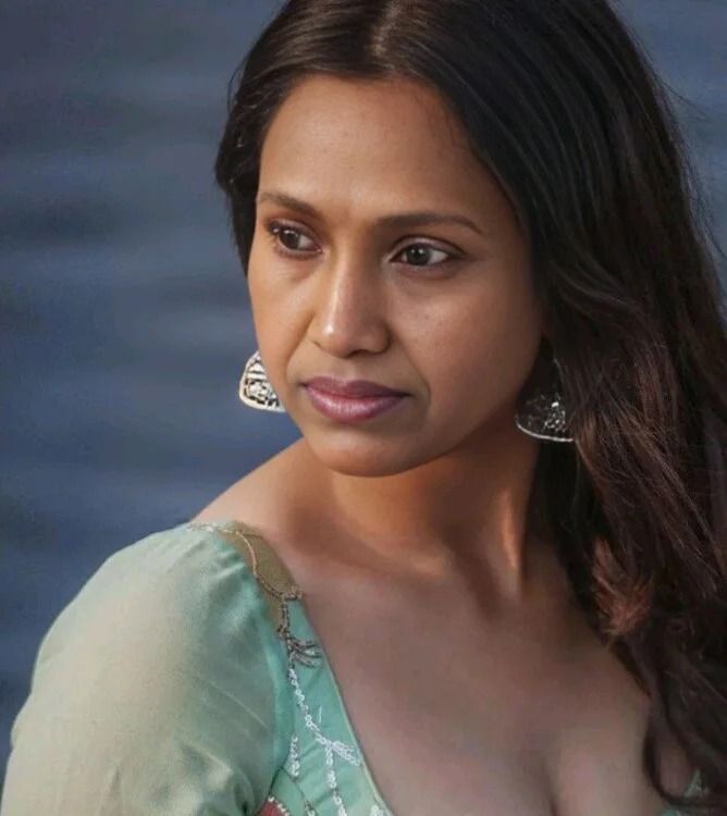 Tharakutty-Tamil