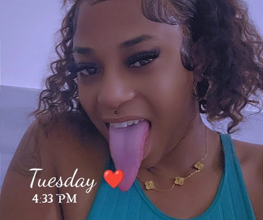 Tierra-Dimples