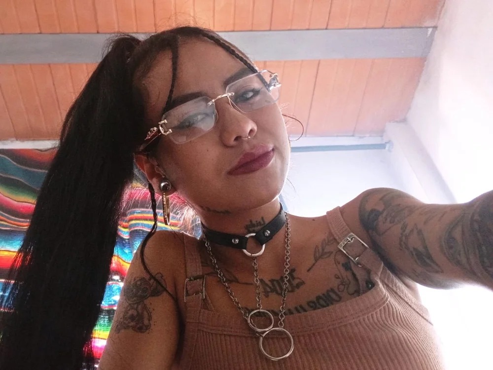 TiffDemon_