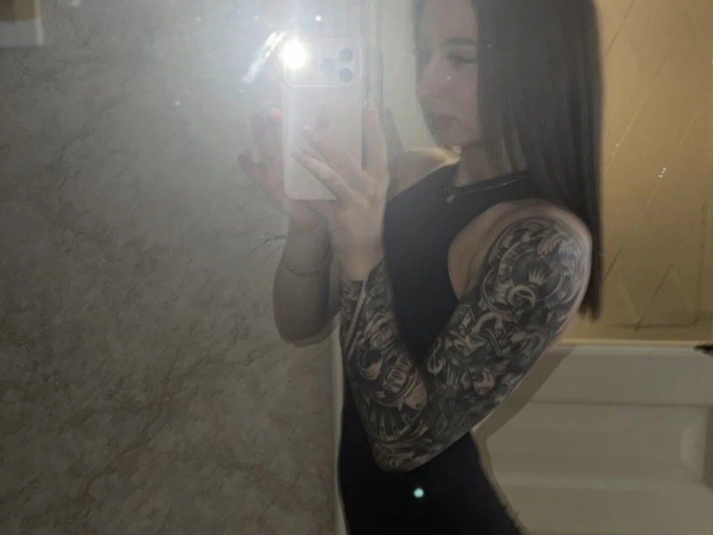 Tina_tin85