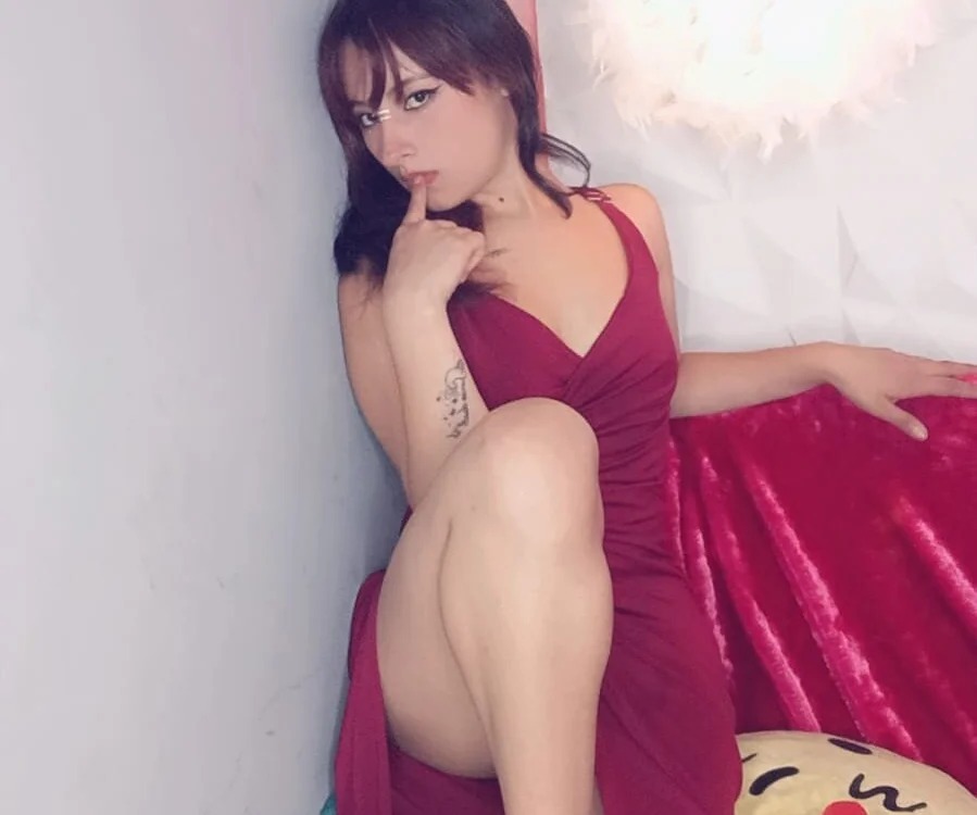 Valentina_Rose_
