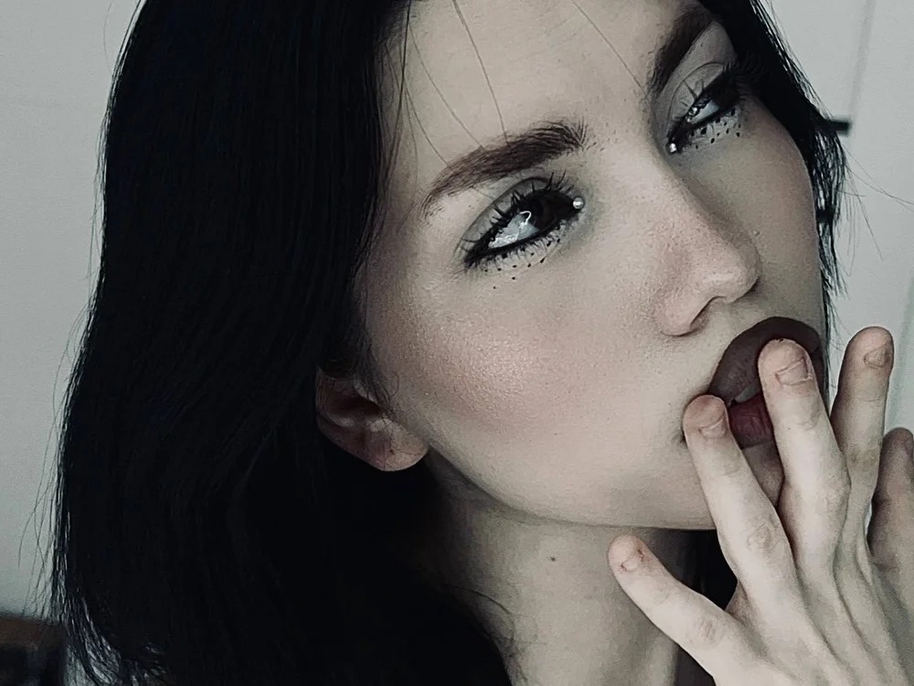 Velvet__Kiss