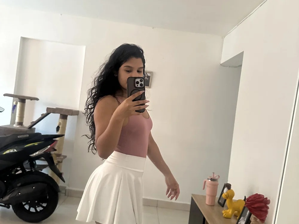 Veronica_M