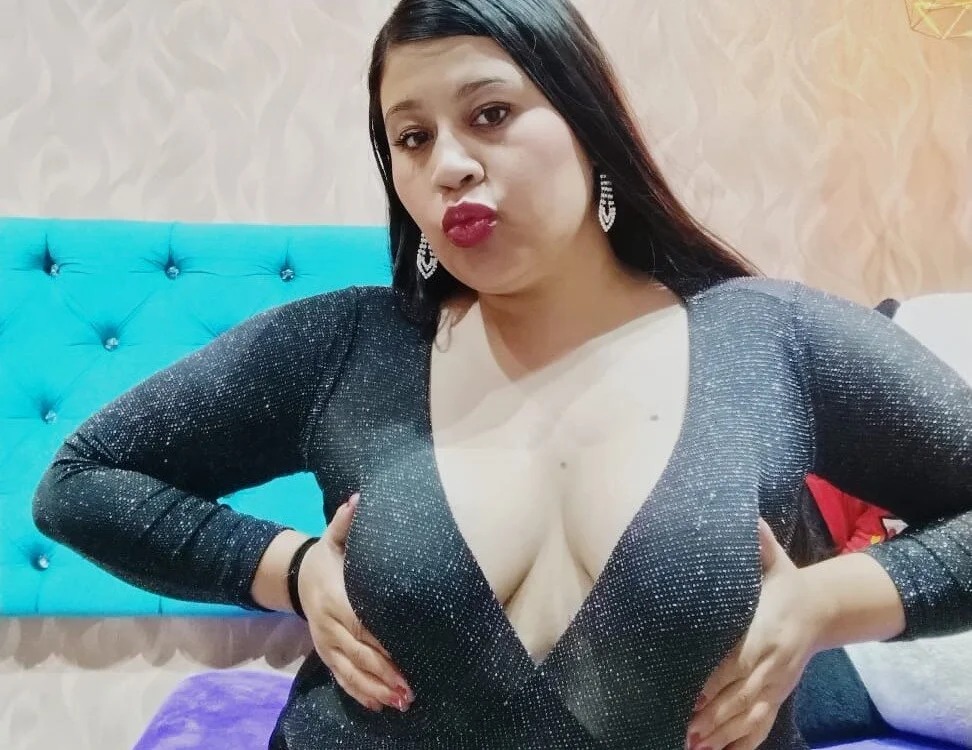 VickyAndrews