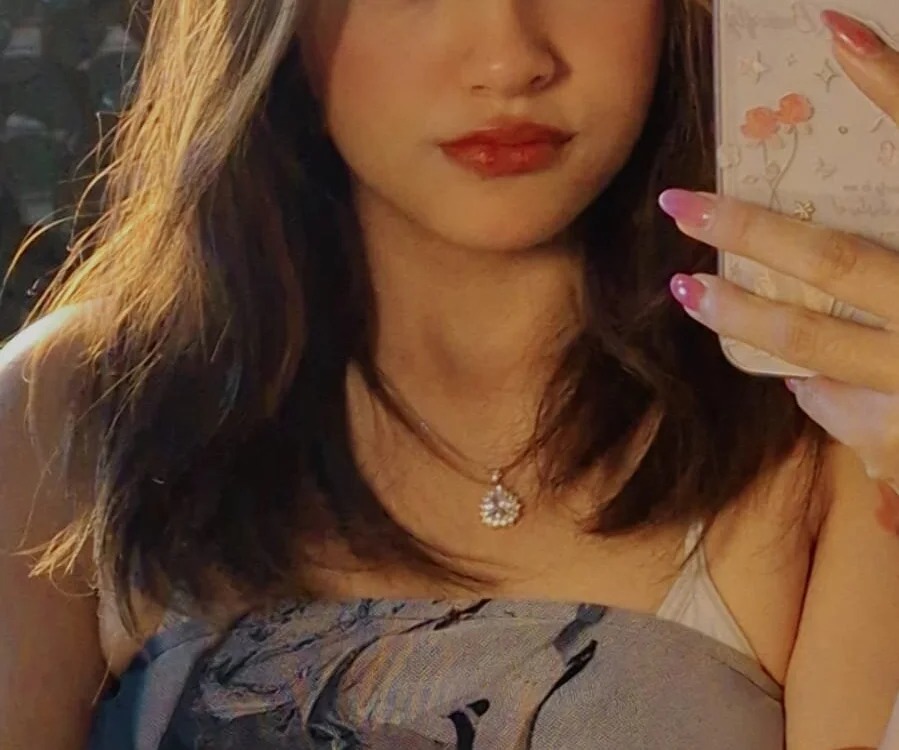 Victoria_Leiya