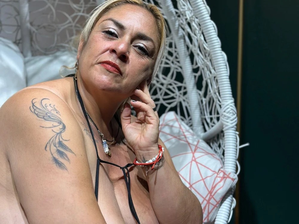 Violet_Benett