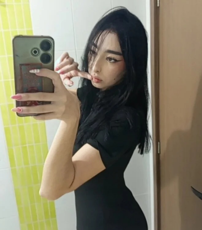 Vivian_hb