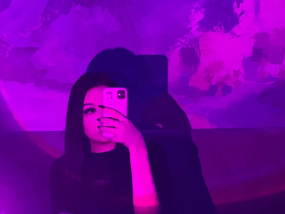 VivienneGlow