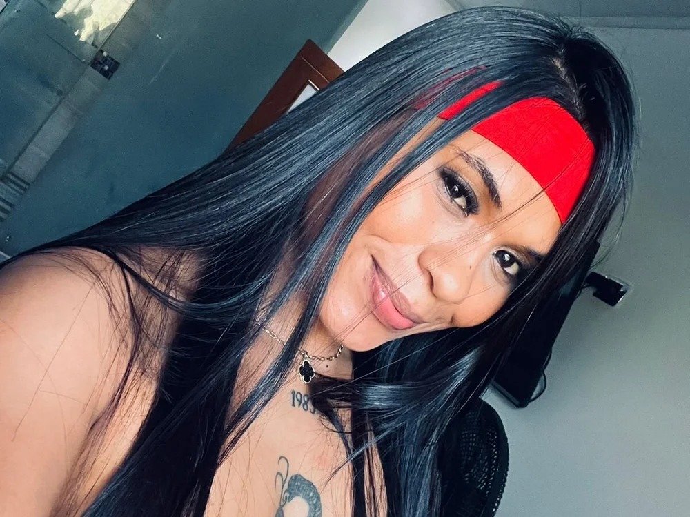 Yara_shine22