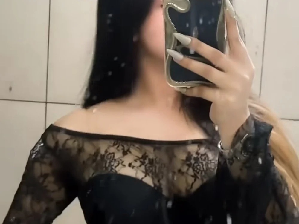 Yours_Niya