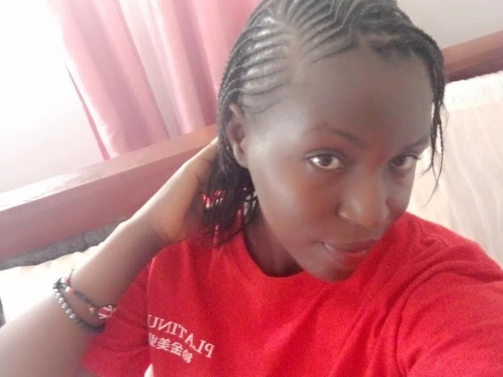 Yours_Ramona