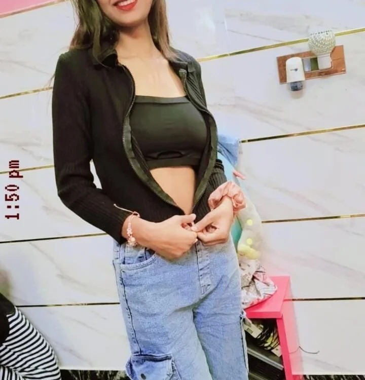 Yoursexy_Ishika