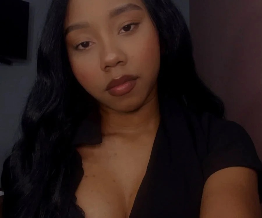 Zoe_Monnroe
