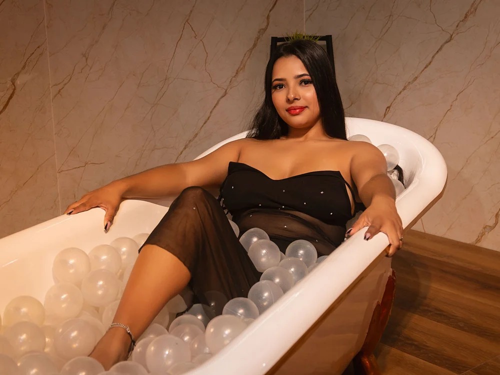 Zoe_Ortega1