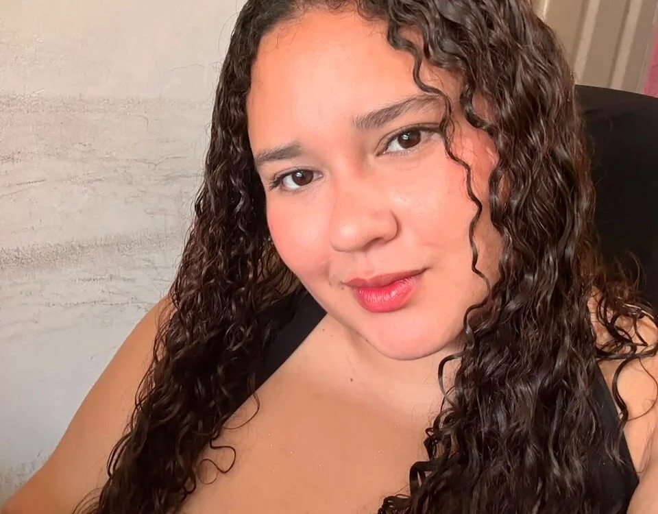 Zuleika_slim