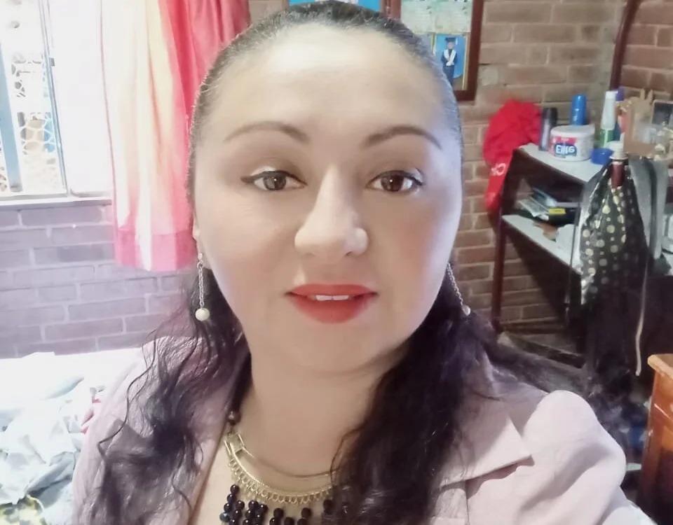 ada_jhones