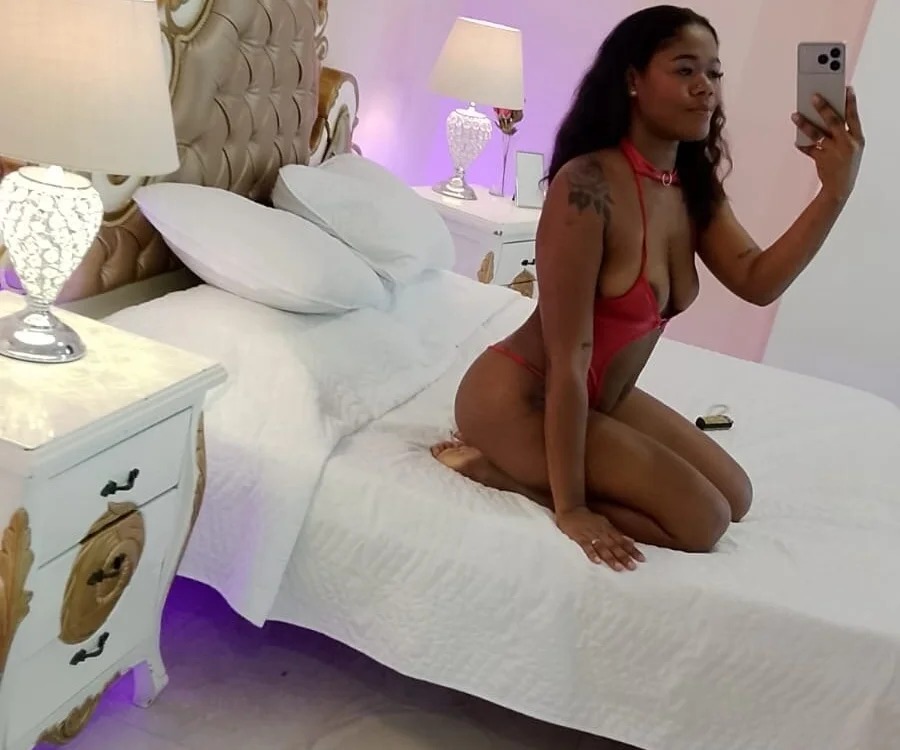 andreaa_squirt