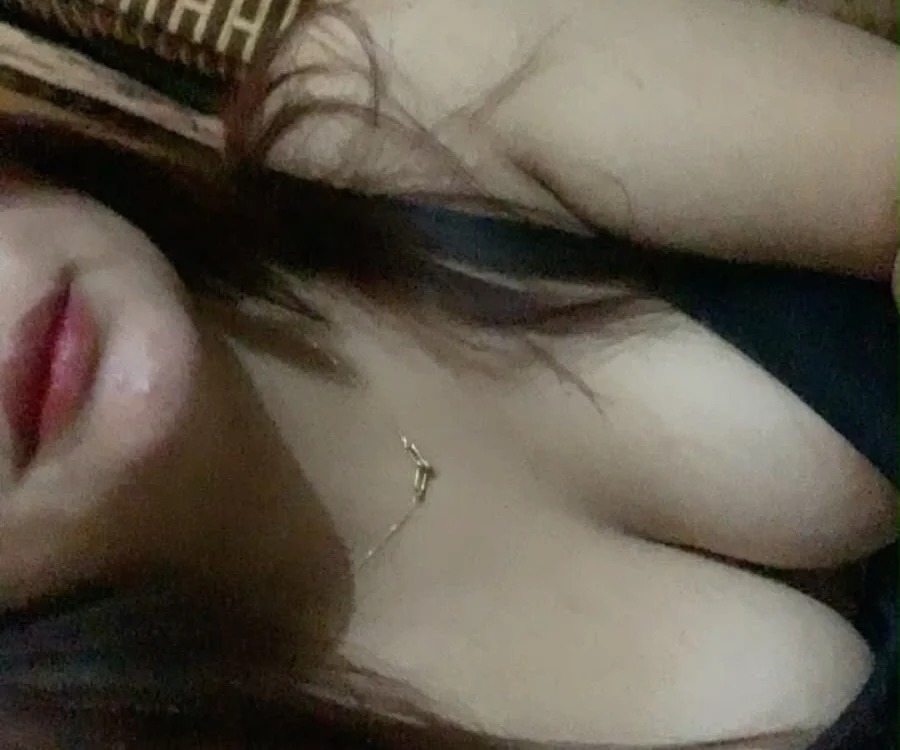 angelinA-65