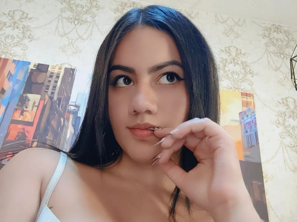 ayla_vesper_r