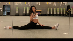 bellahot77