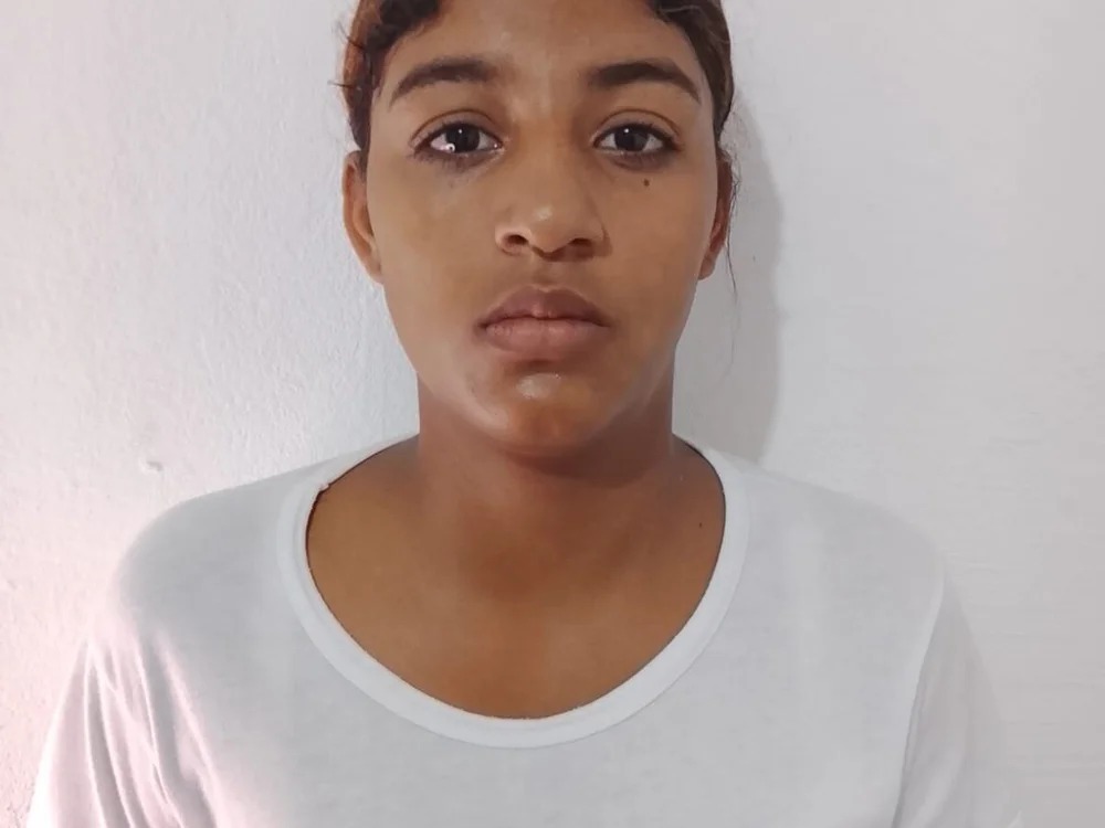 celeste_lewiis_